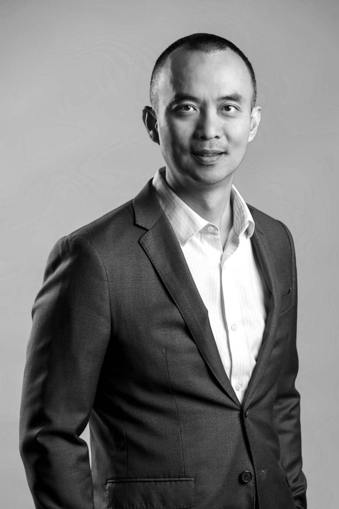 Black and white corporate portrait of Alex Lei, ProSupport Asia Pacific Japan lead at Dell Technologies — corporate portrait photographer singapore
