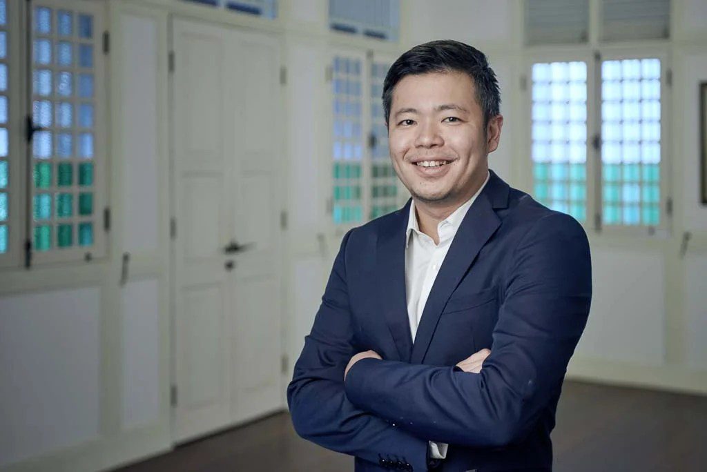 on-location corporate headshot photographer Singapore by Tuckys Photography
